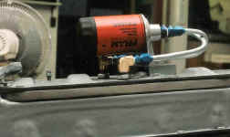 LarryPlumbing04.jpg (26540 bytes)